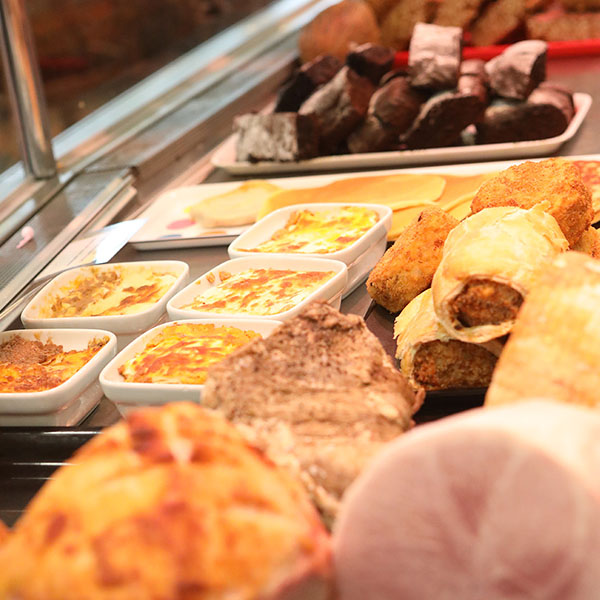 Café & Deli